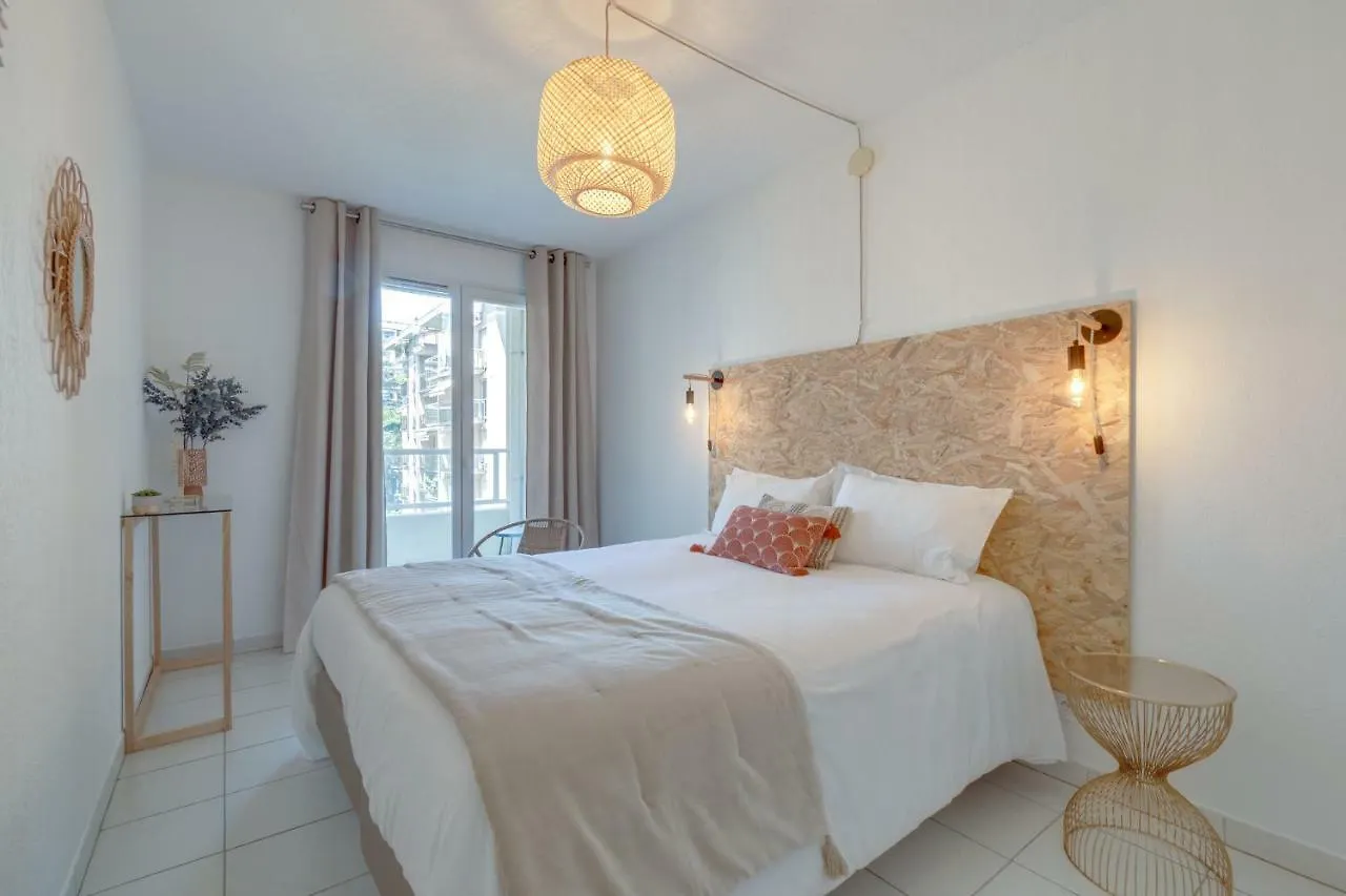 Appartement Palais Milton Cannes 0*,